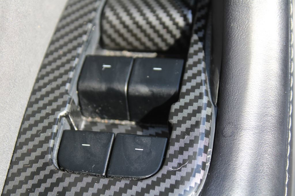 Used 2021 Tesla Model Y Long Range image 22