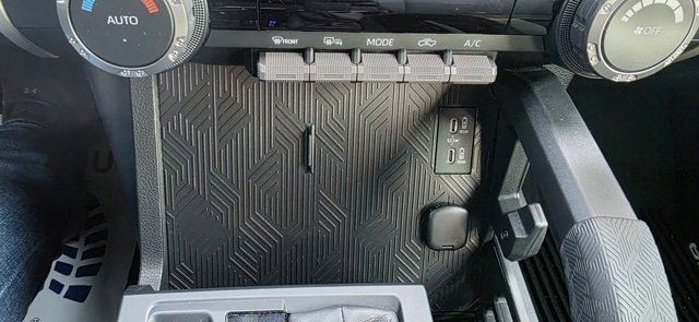 Used 2025 Toyota Tacoma SR5 image 22