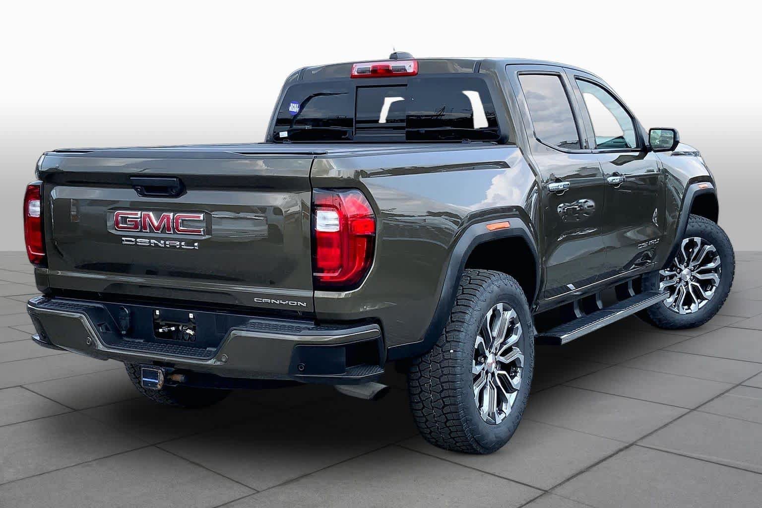 Certified 2023 GMC Canyon Denali AWD/4WD image 13
