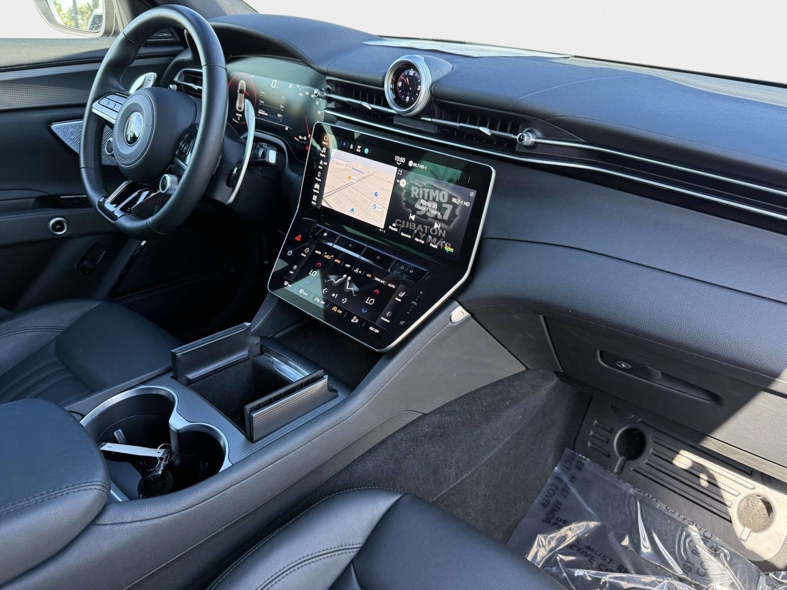 Used 2023 Maserati Grecale GT image 28