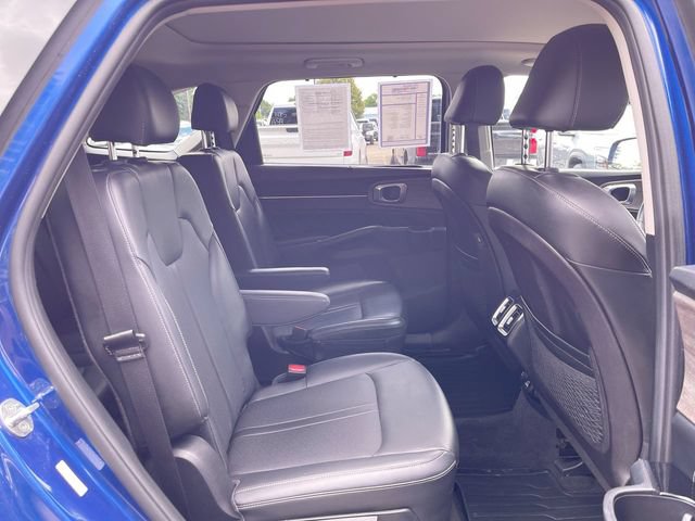 Used 2021 Kia Sorento EX AWD/4WD image 29
