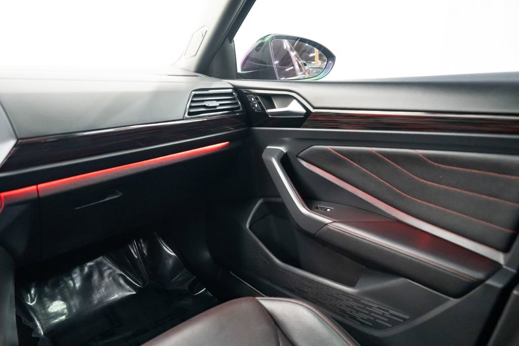 Used 2023 Volkswagen Jetta GLI Autobahn image 10