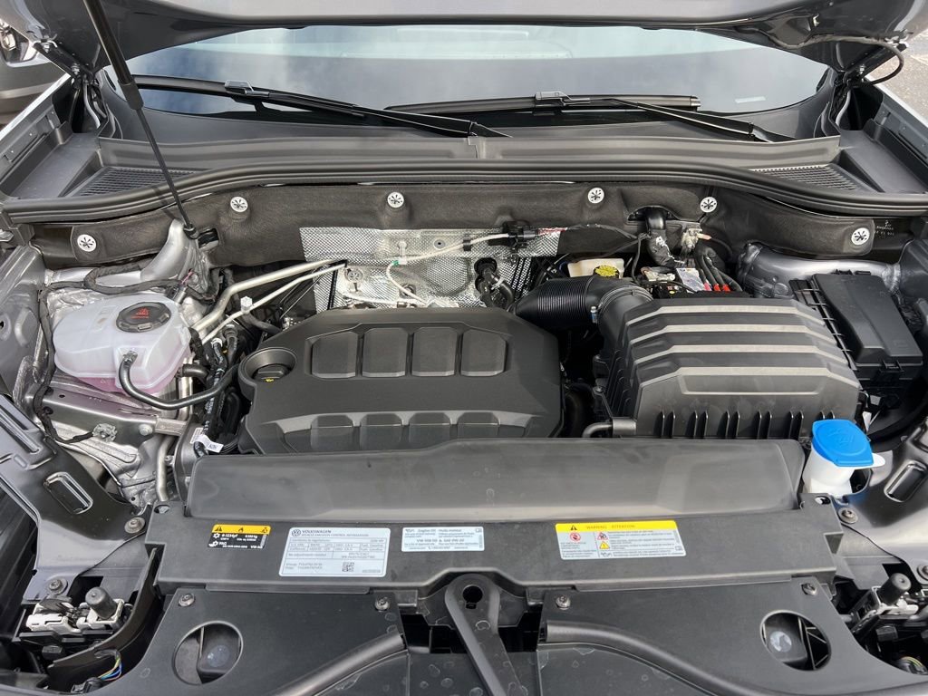 New 2026 Volkswagen Atlas Cross Sport SE image 11