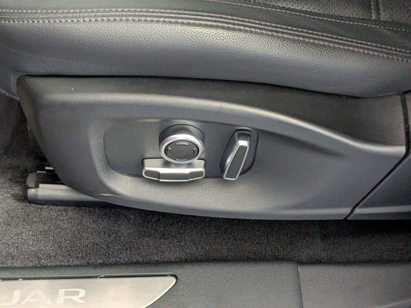 Used 2021 Jaguar E-PACE SE AWD/4WD image 15