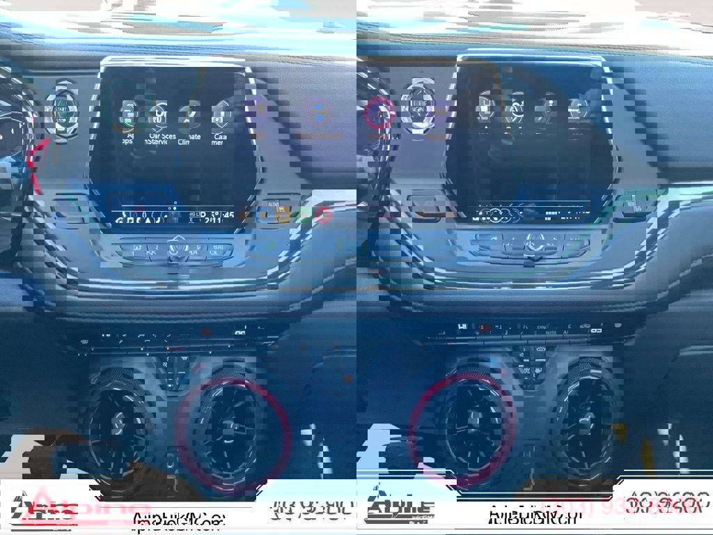 Used 2019 Chevrolet Blazer RS w/ Sun and Wheels Package image 11