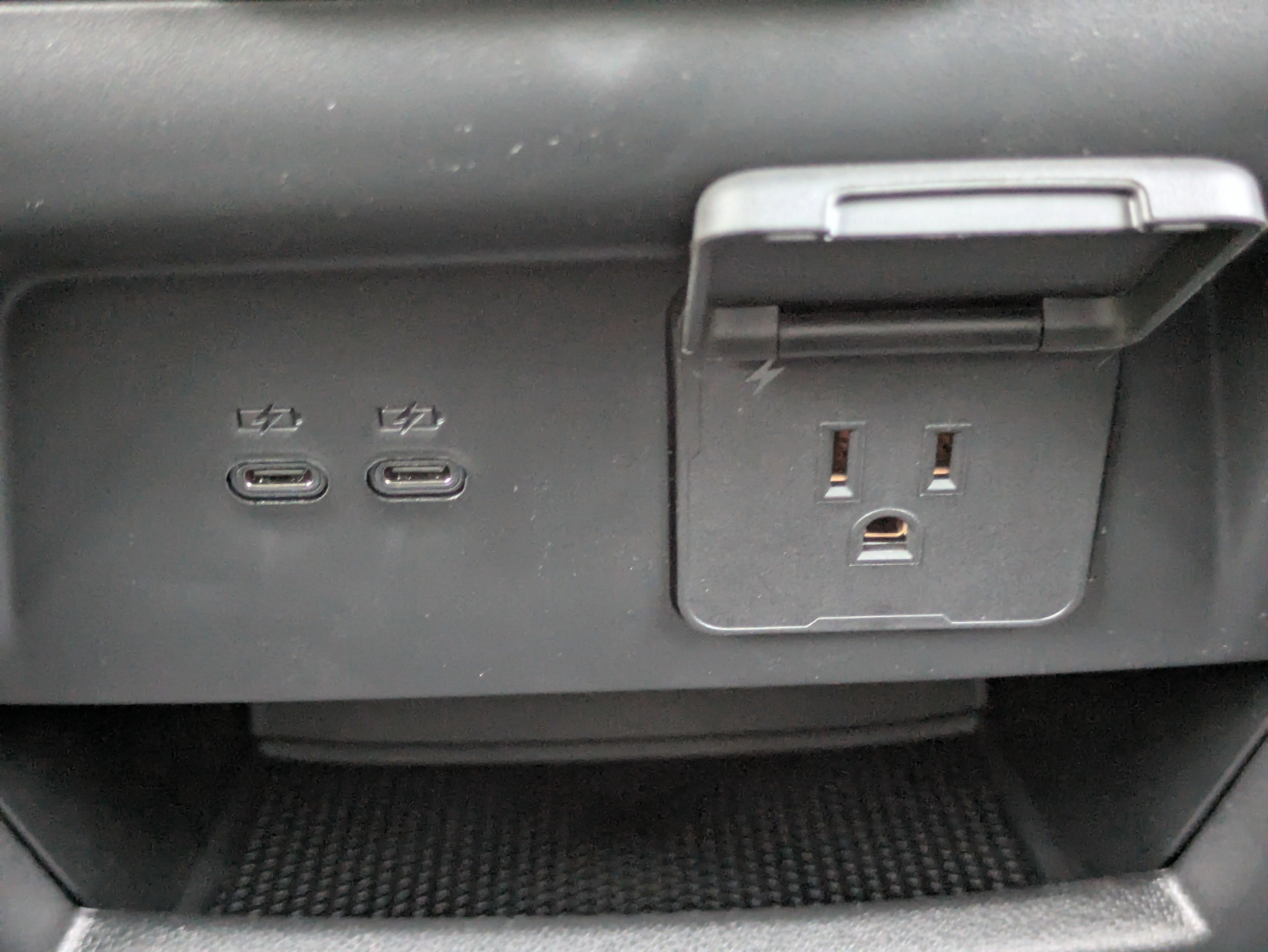 New 2026 Chevrolet Traverse LT image 11