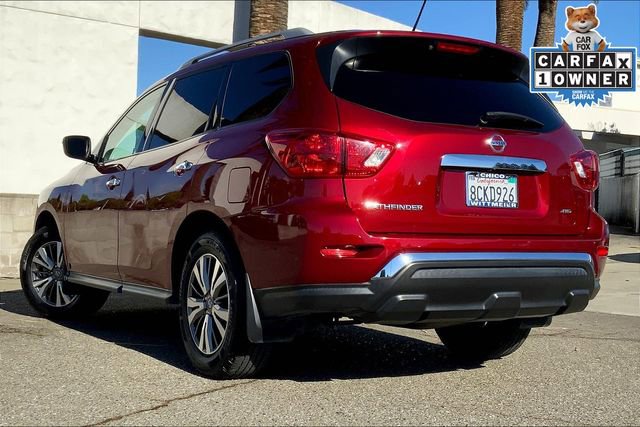 Used 2018 Nissan Pathfinder S image 12