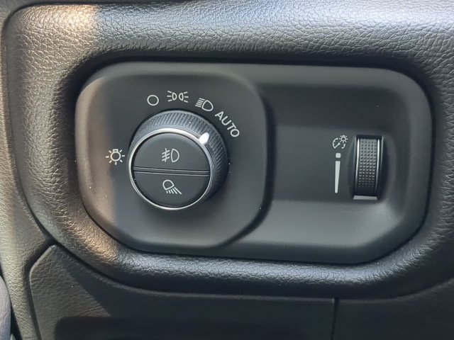 Used 2023 RAM 1500 Big Horn RWD image 26
