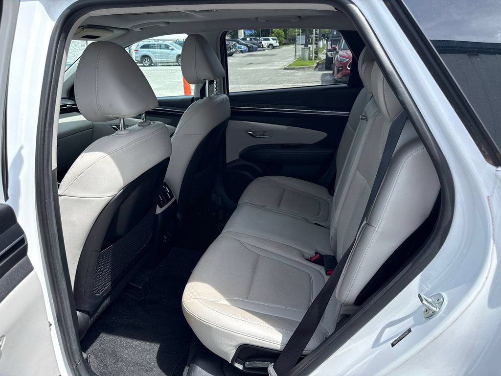 Used 2022 Hyundai Tucson SEL w/ Convenience + Premium Package AWD/4WD image 11