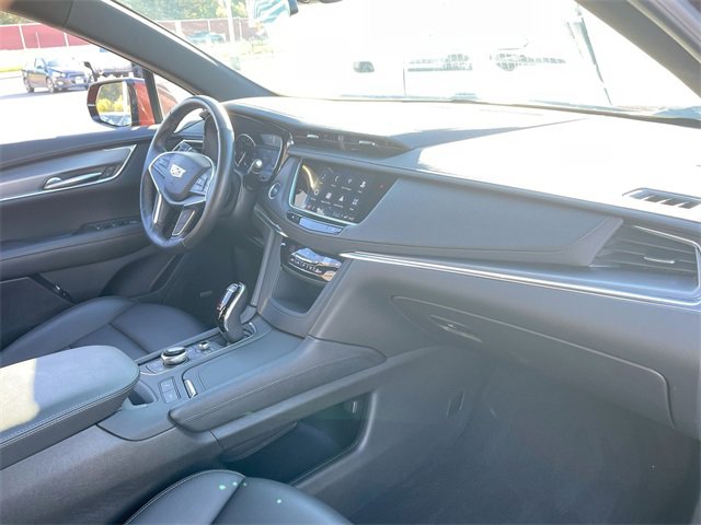 Used 2023 Cadillac XT5 Luxury image 28