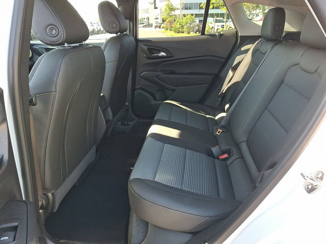 Used 2026 Chevrolet Trax LT w/ Driver Confidence Package FWD image 11