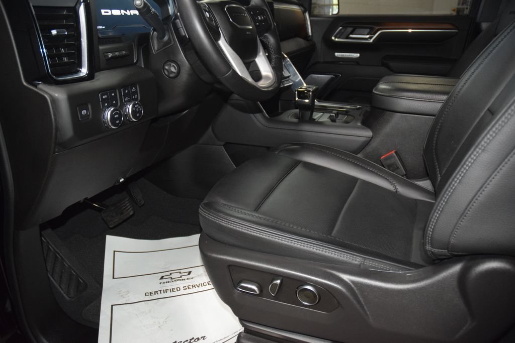 Used 2024 GMC Sierra 1500 Denali AWD/4WD image 40