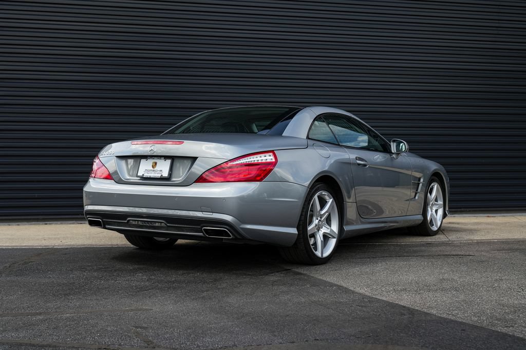 Used 2013 Mercedes-Benz SL 550 image 14