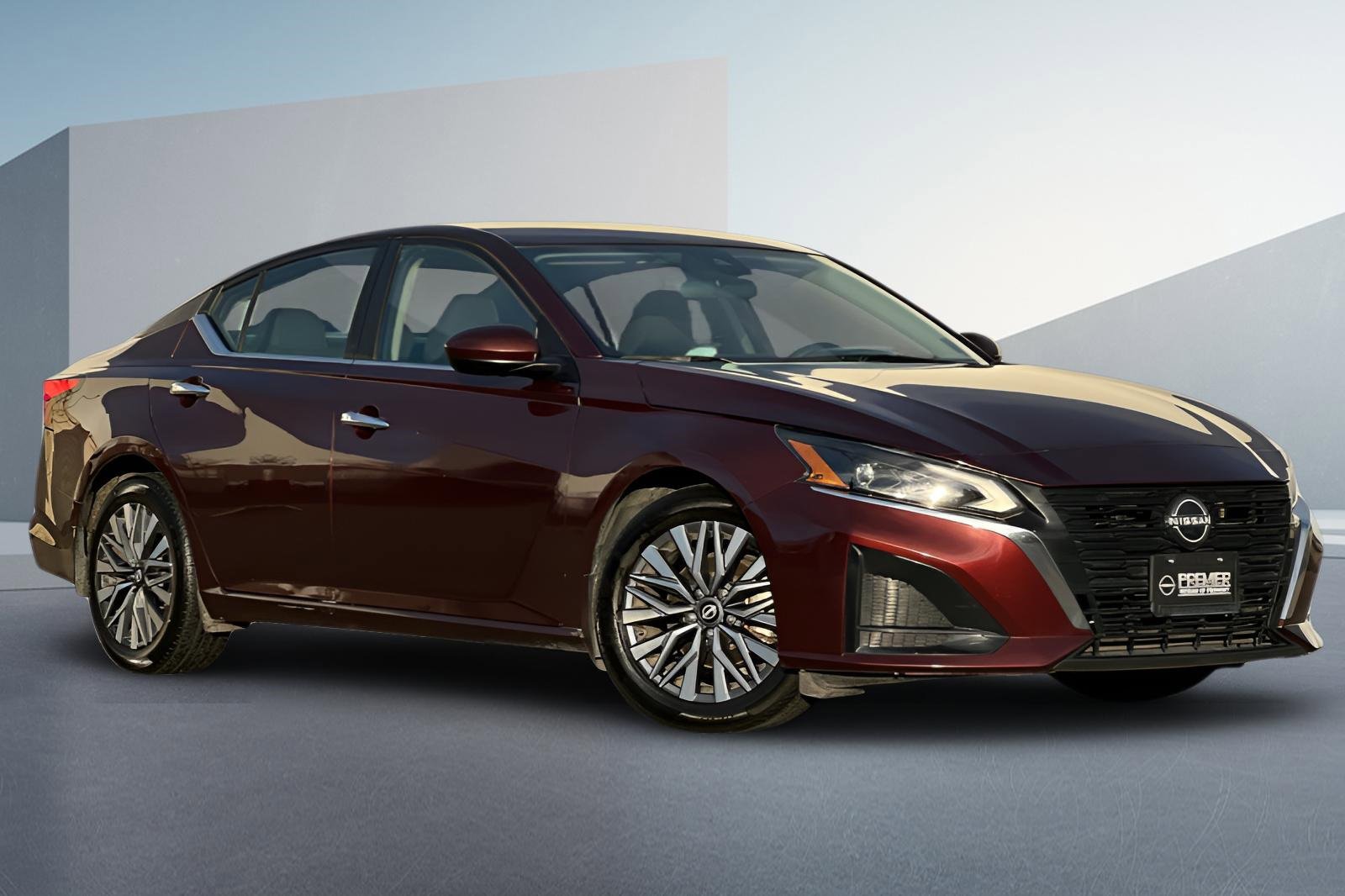 Certified 2023 Nissan Altima 2.5 SV image 2