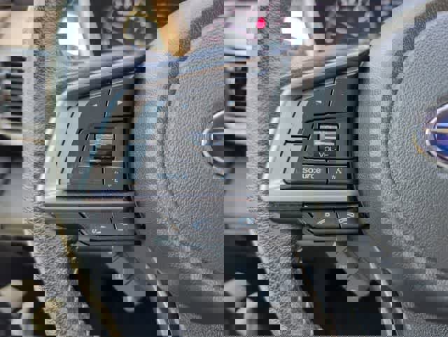 Used 2020 Subaru Outback Limited w/ Popular Package #2 image 23