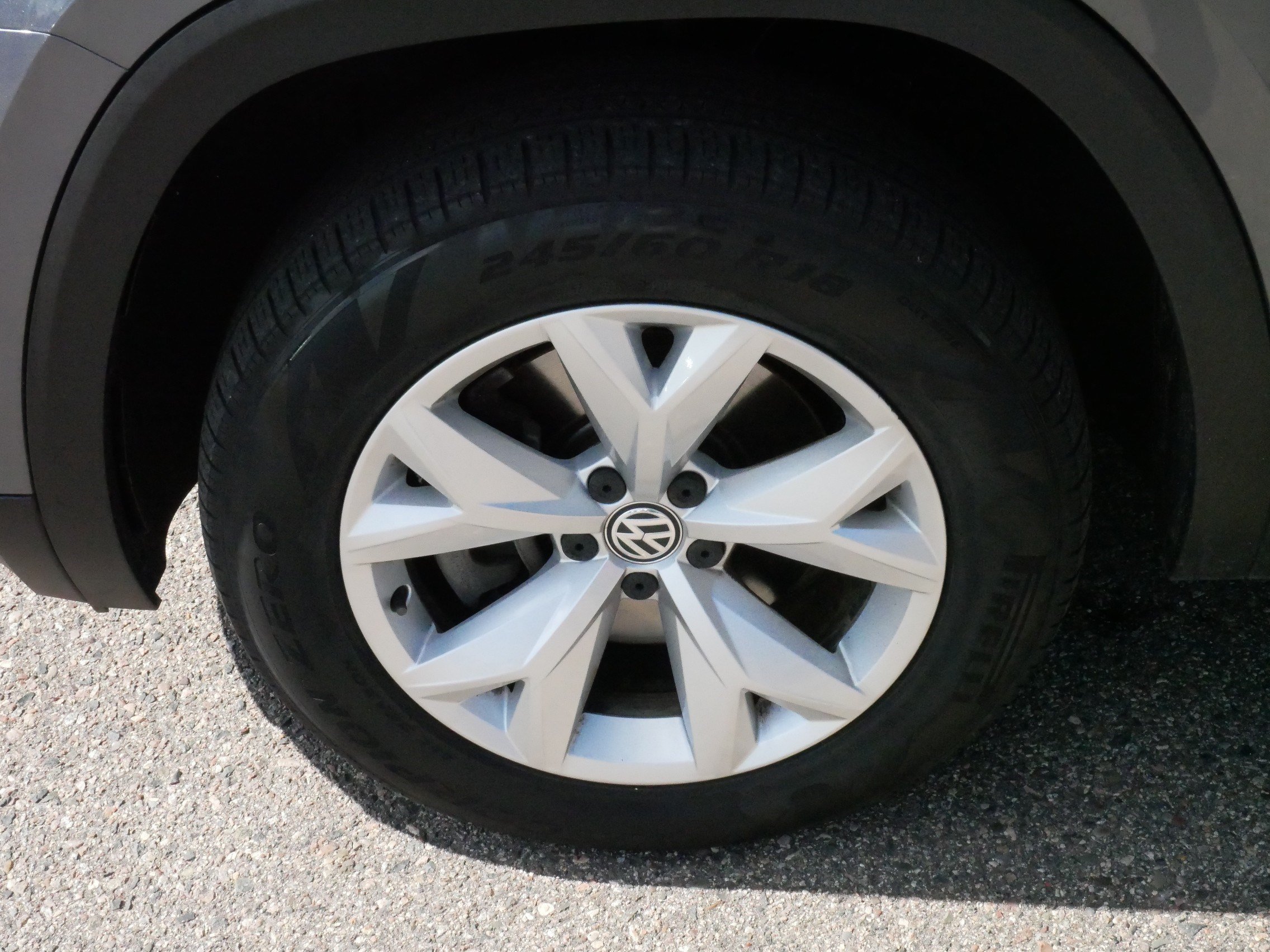 Used 2019 Volkswagen Atlas S w/ Towing Package AWD/4WD image 15