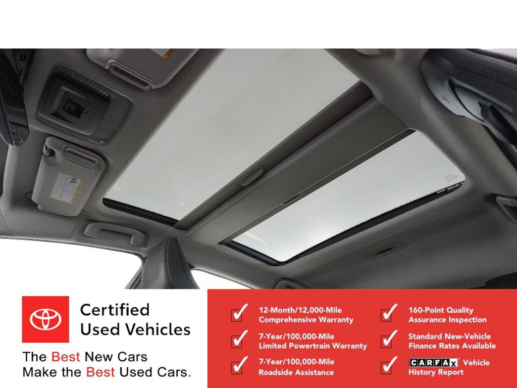 Used 2025 Toyota Prius XLE AWD/4WD image 26