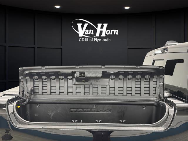 Used 2025 RAM 1500 Tungsten AWD/4WD image 30