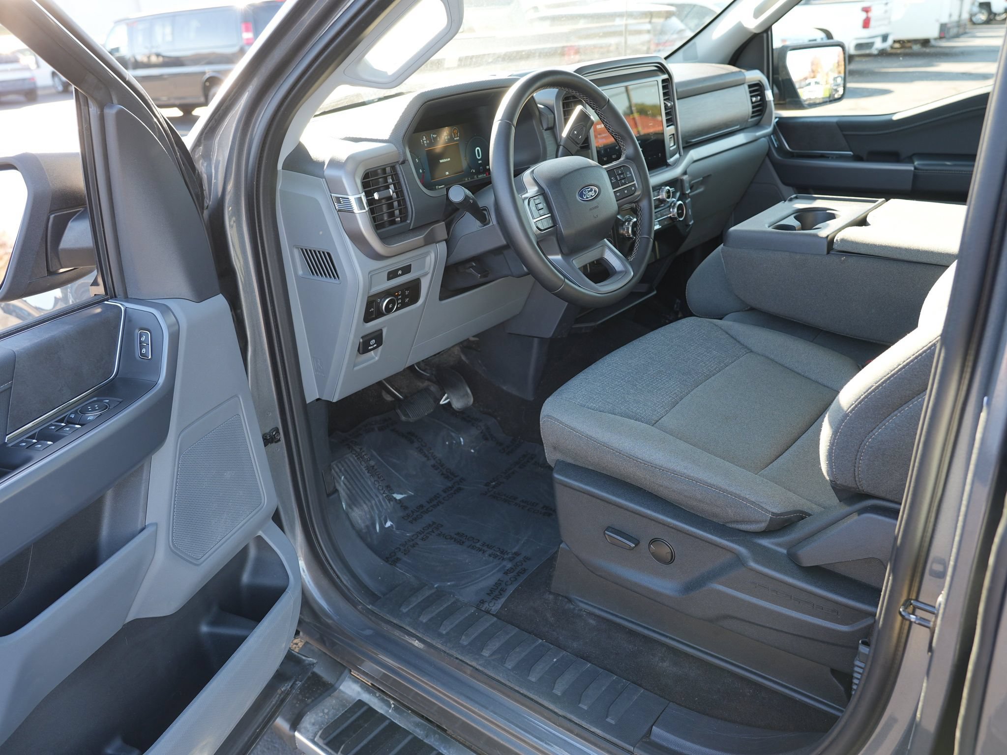 Used 2025 Ford F150 XLT w/ Equipment Group 301A Standard AWD/4WD image 14