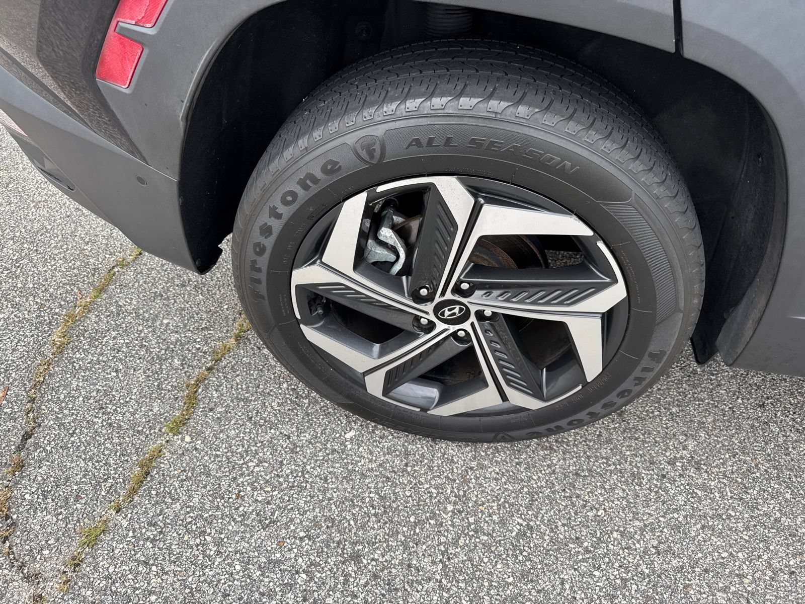 Used 2022 Hyundai Tucson Limited AWD/4WD image 17