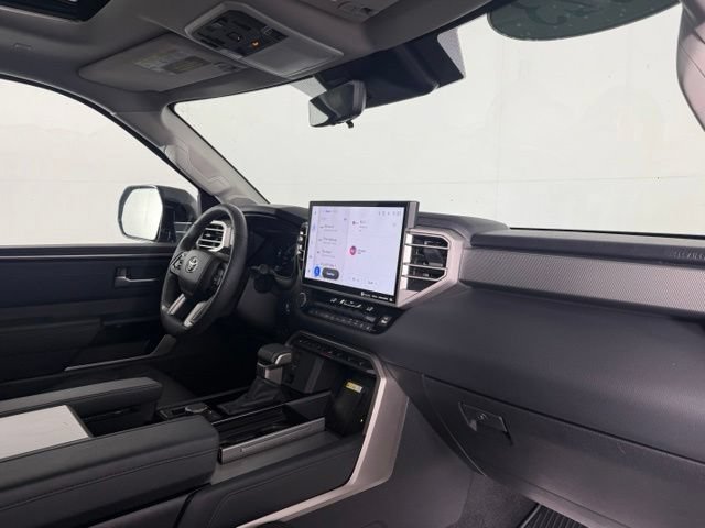Used 2023 Toyota Sequoia Limited w/ Tow Technology Package AWD/4WD image 21