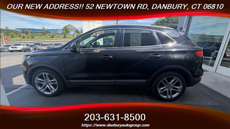 Used 2017 Lincoln MKC Reserve w/ Lincoln MKC Climate Package AWD/4WD image 2