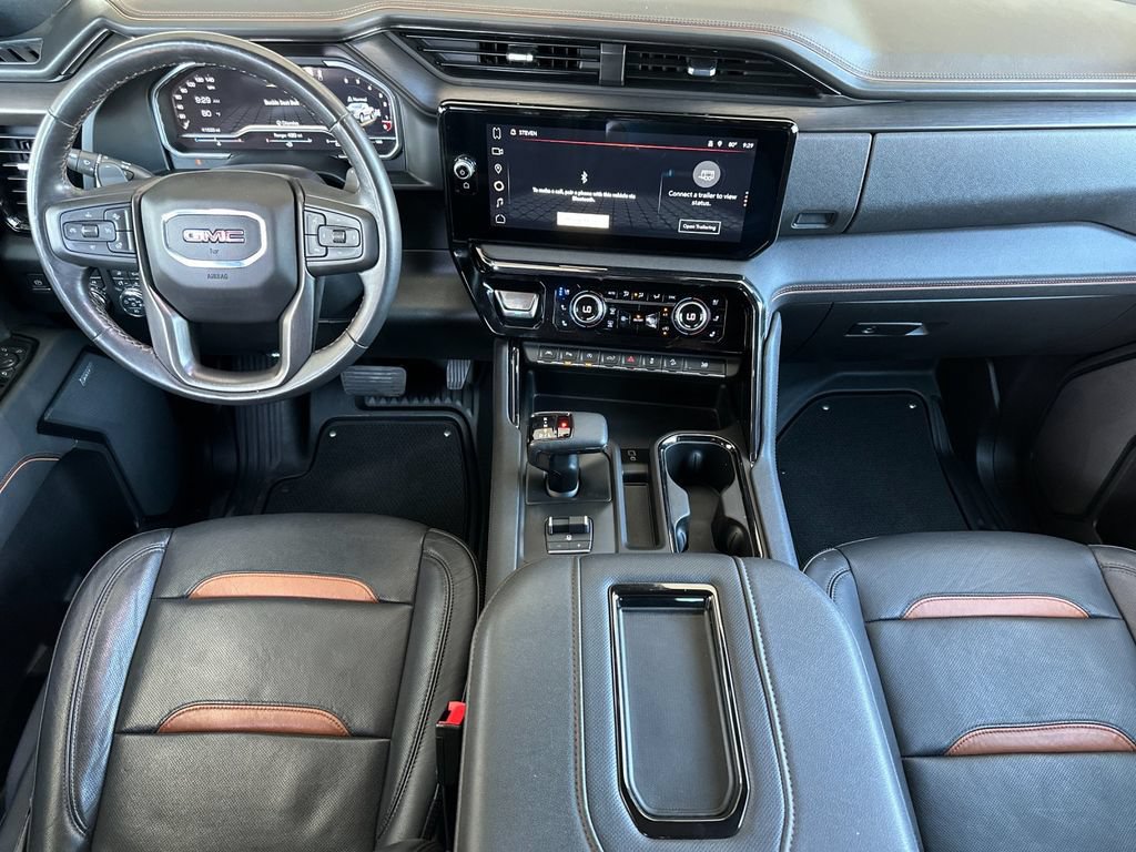 Used 2022 GMC Sierra 1500 AT4 w/ AT4 Premium Package AWD/4WD image 12