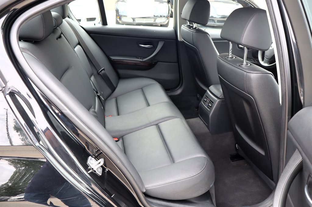 Used 2011 BMW 328i Sedan RWD image 20