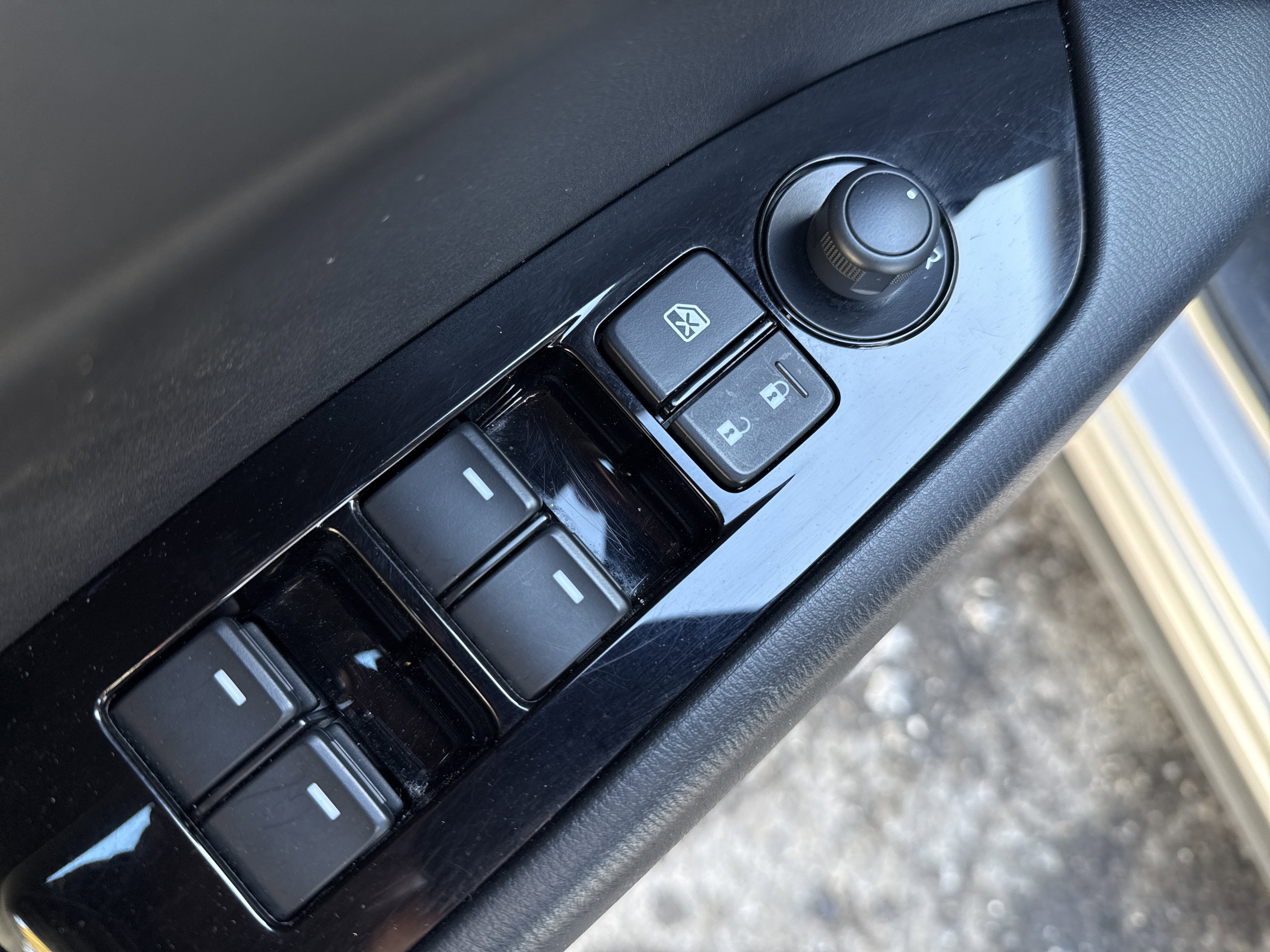 Used 2025 MAZDA CX-5 AWD 2.5 S w/ Select Package image 16