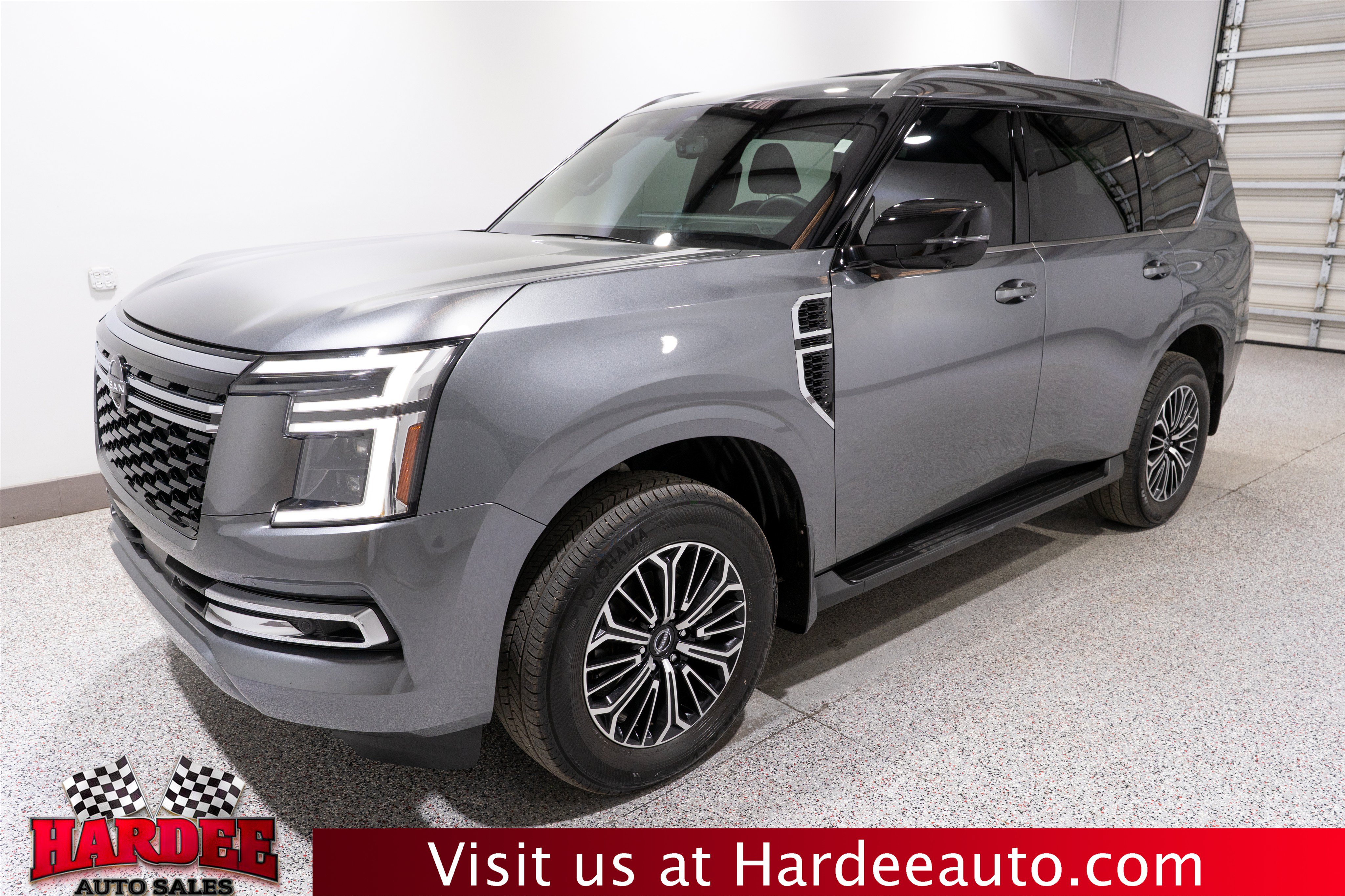 Used 2026 Nissan Armada SL RWD image 2