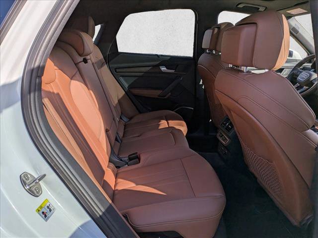 Used 2022 Audi Q5 2.0T Prestige w/ Prestige Package image 22