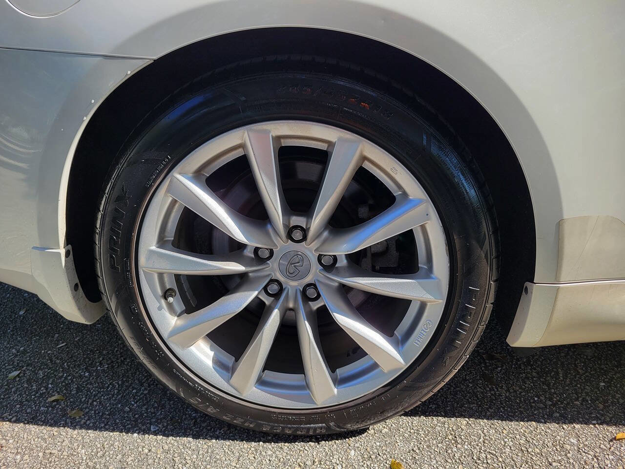 Used 2014 INFINITI Q60 Convertible w/ Premium Package image 13