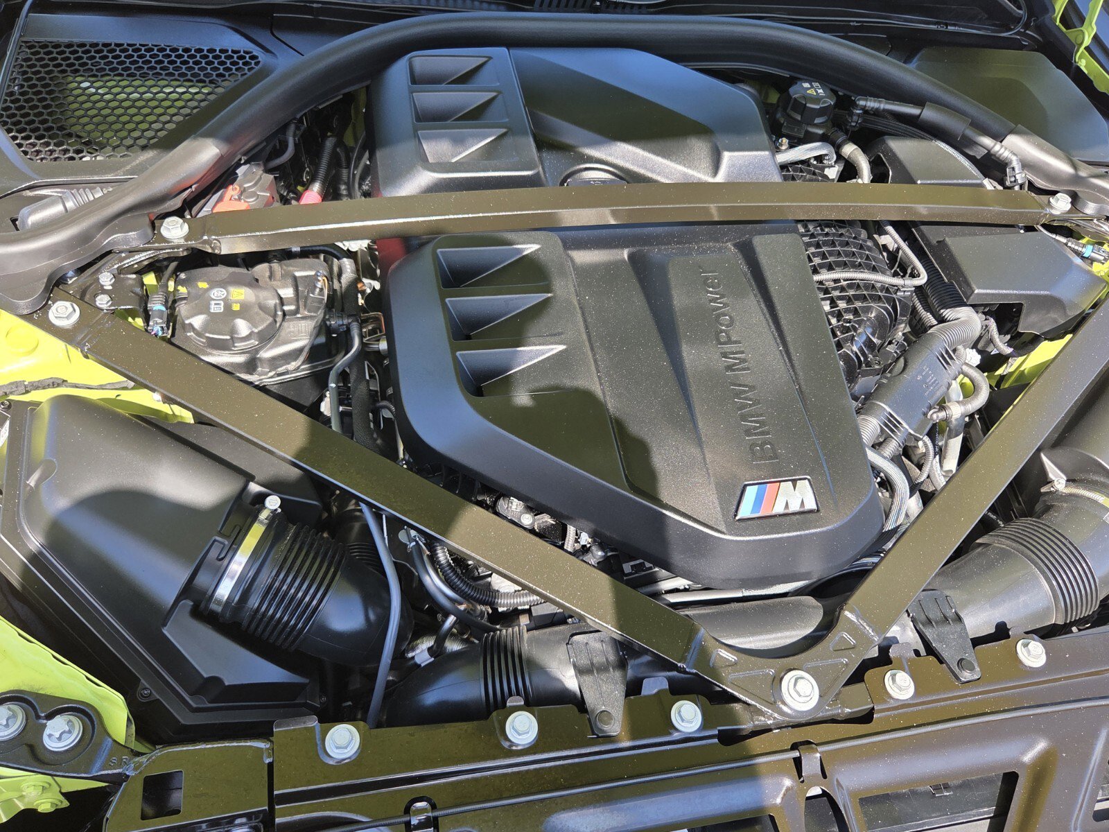 Used 2025 BMW M2 w/ Lighting Package image 18