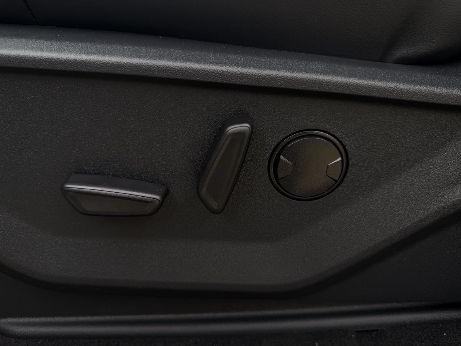 New 2026 Ford Expedition Tremor AWD/4WD image 23