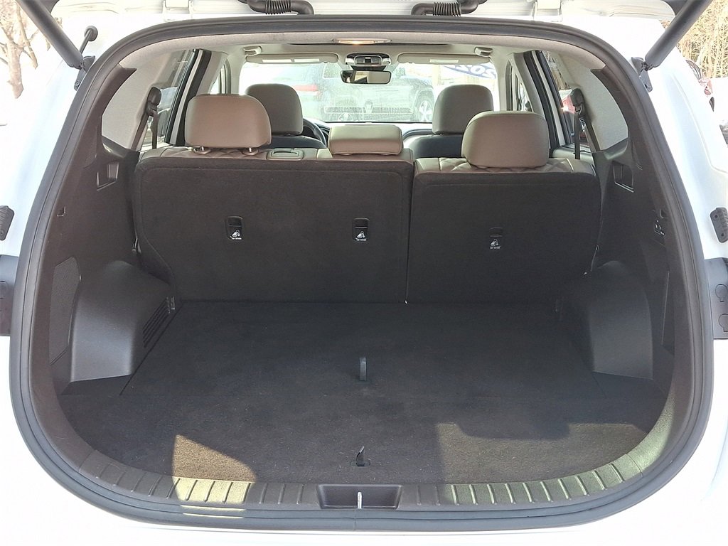 Used 2022 Hyundai Santa Fe Limited image 28