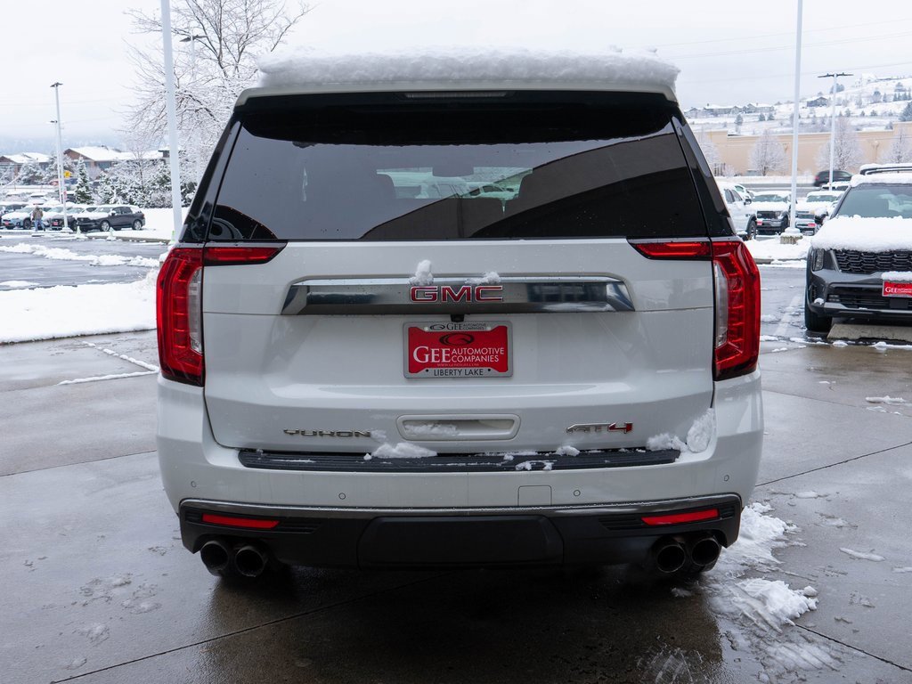 Used 2022 GMC Yukon AT4 w/ Technology Package image 6