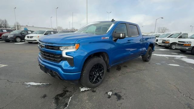 Used 2023 Chevrolet Silverado 1500 RST w/ Convenience Package II image 4