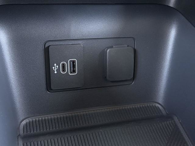 New 2026 Ford Explorer Active AWD/4WD image 47