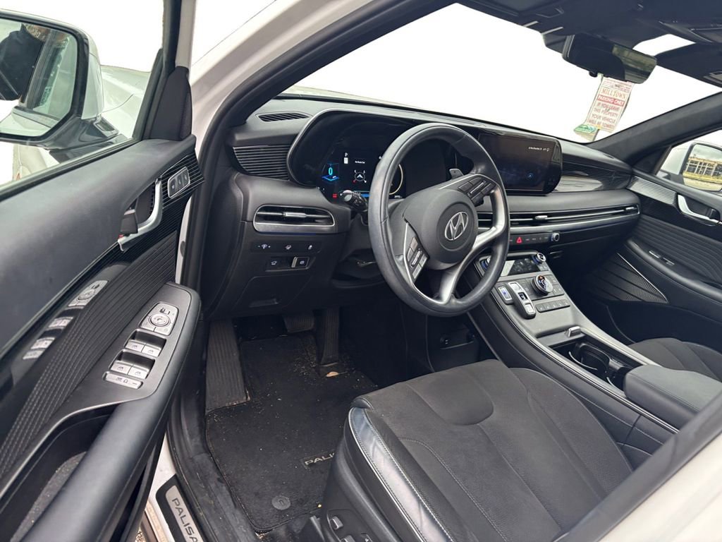 Used 2024 Hyundai Palisade Calligraphy AWD/4WD image 15