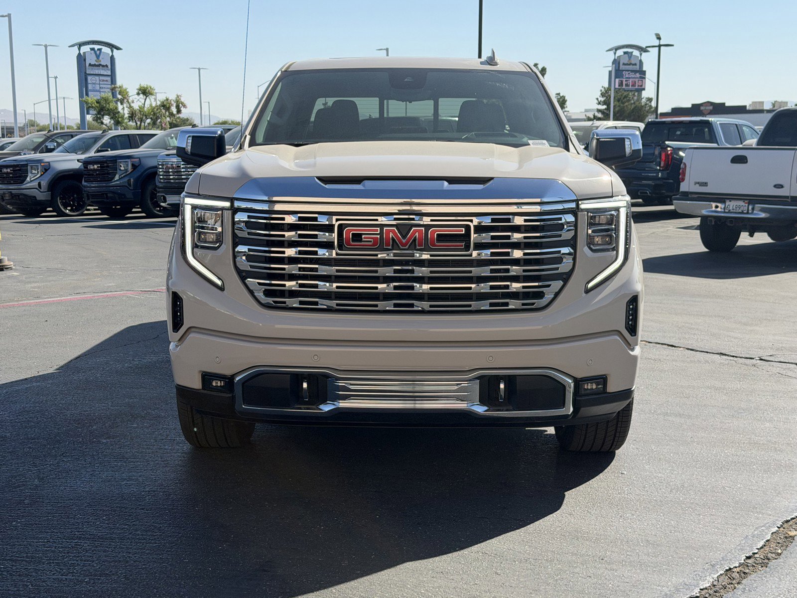 New 2026 GMC Sierra 1500 Denali w/ Denali Reserve Package AWD/4WD image 2