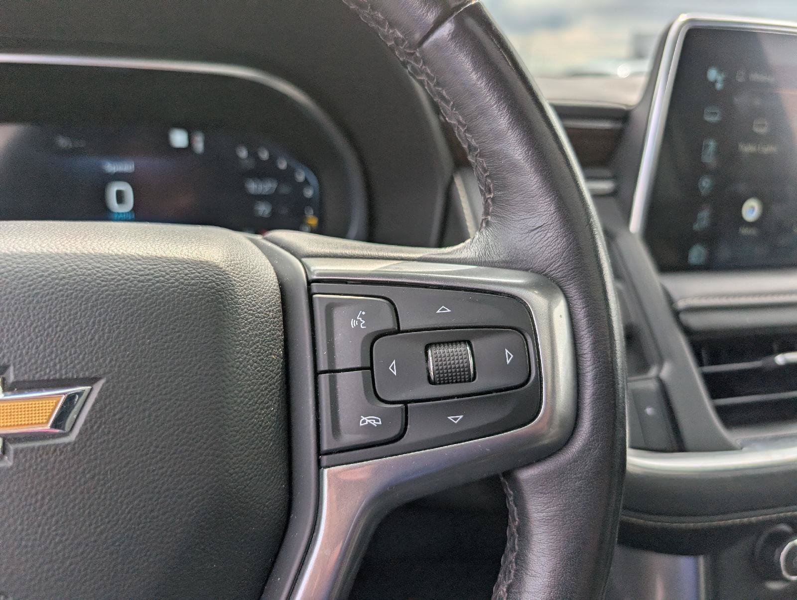 Used 2023 Chevrolet Tahoe Premier AWD/4WD image 14