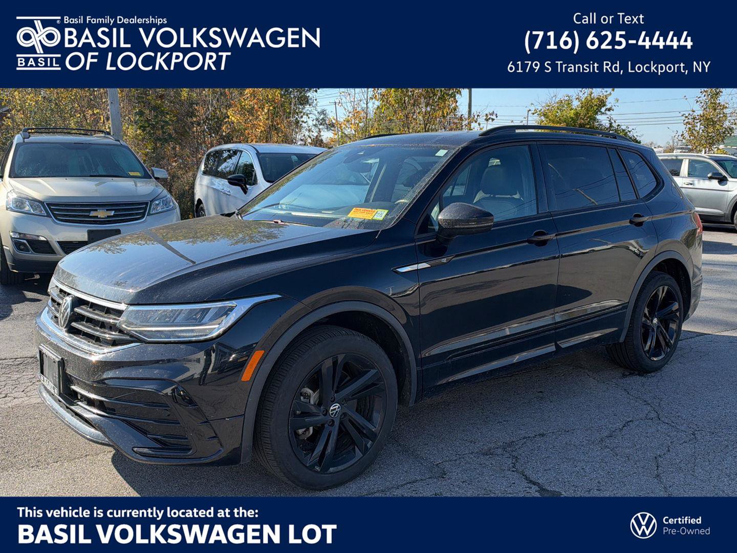 Used 2024 Volkswagen Tiguan SE R-Line AWD/4WD image 1