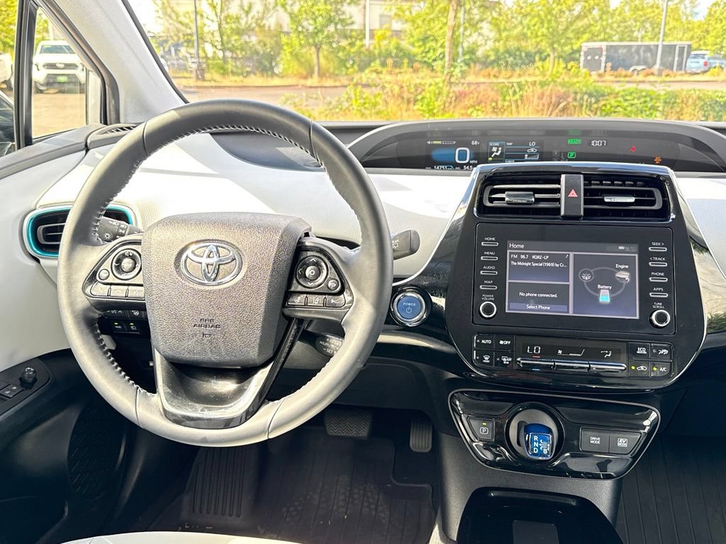 Used 2020 Toyota Prius XLE w/ Advanced Technology Package AWD/4WD image 28