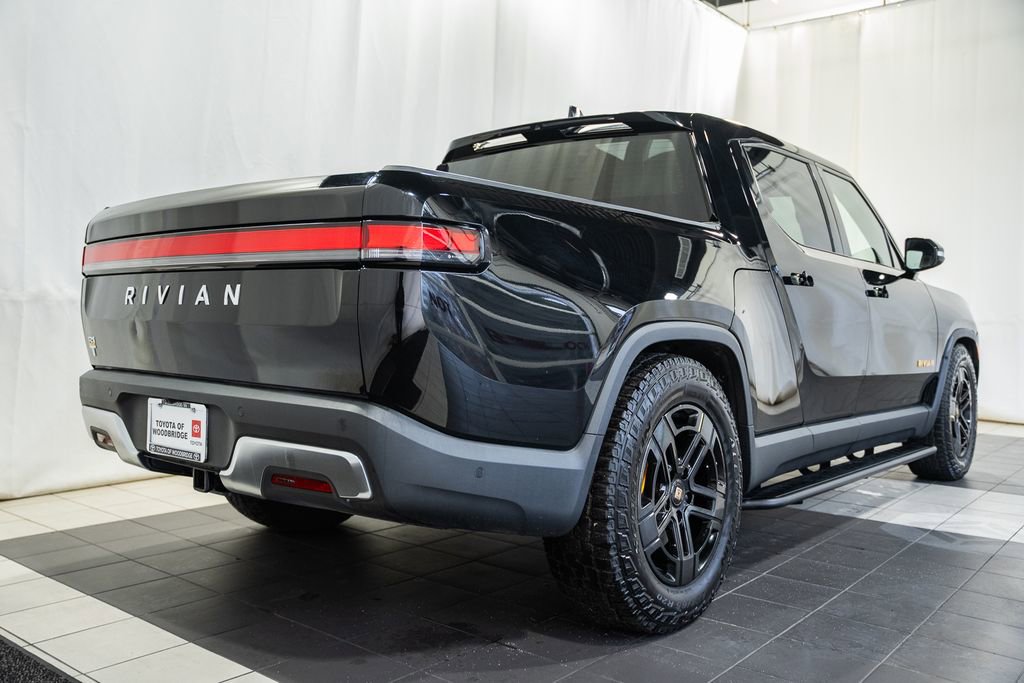 Used 2022 Rivian R1T Adventure image 4