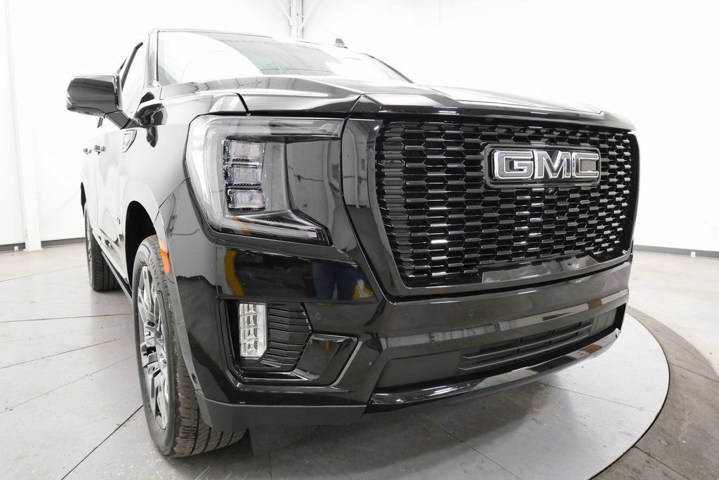 Used 2024 GMC Yukon Denali Ultimate AWD/4WD image 40