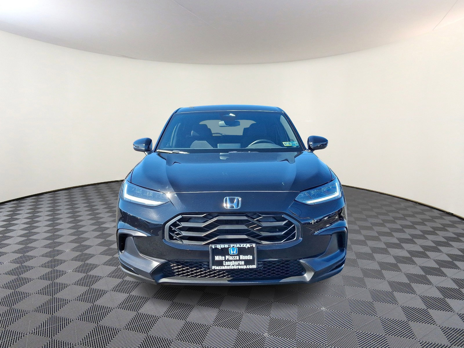 Used 2025 Honda HR-V Sport image 2