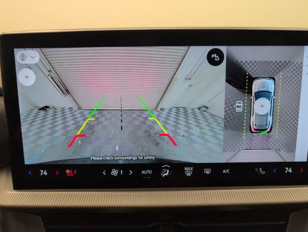 Used 2025 Ford Explorer ST w/ Sun And Sound Package image 32