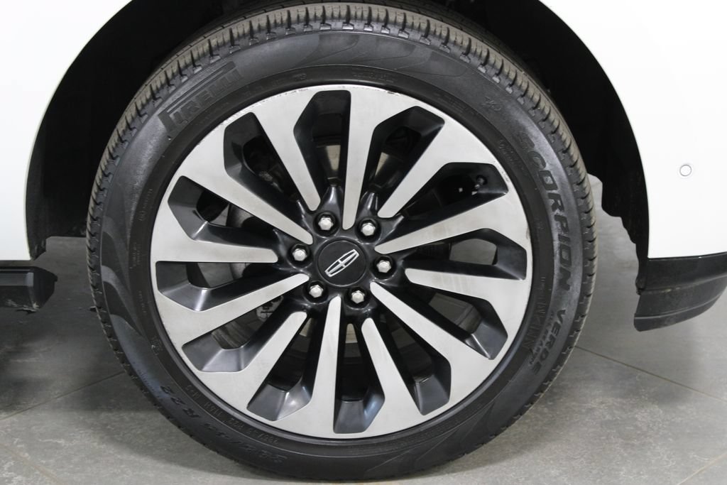 Used 2024 Lincoln Navigator L Reserve AWD/4WD image 17