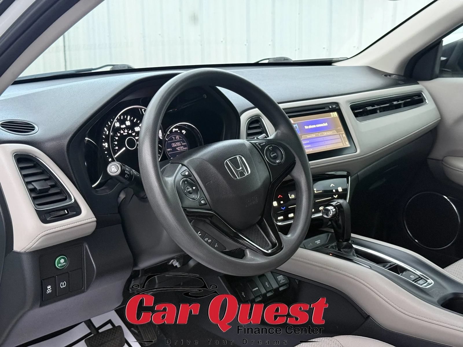 Used 2017 Honda HR-V EX image 10