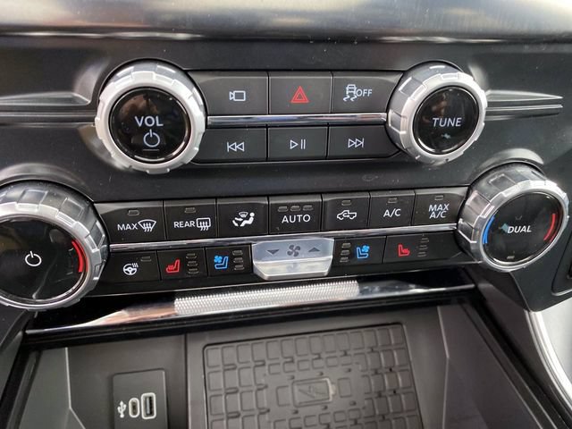 Used 2025 Ford F150 Raptor AWD/4WD image 18